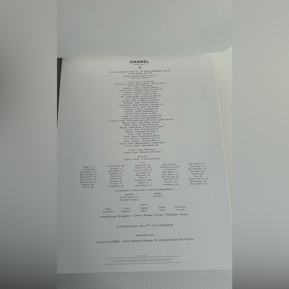 Chanel  Catalogue  2000 Pad Flip Design Collectable Photos By Karl Lagerfeld - Picture 13 of 16